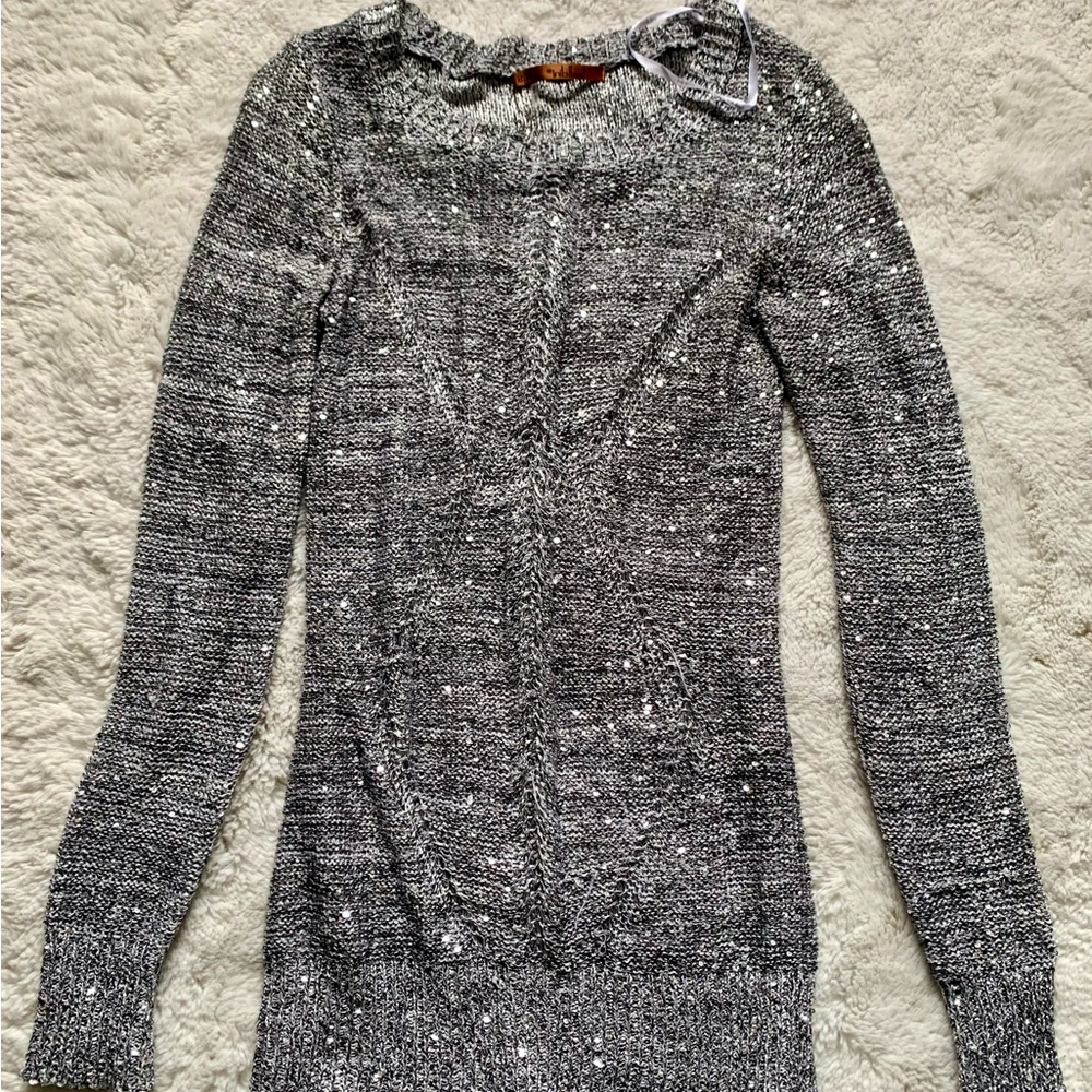 Belldini Gray Textured Crew Neck Sweater